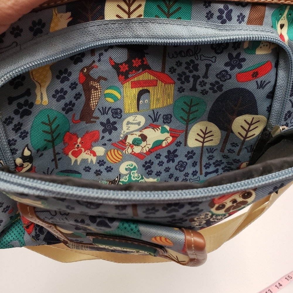 Lily Bloom Who Let the Dogs Out Crossbody Bag Purse - Picture 8 of 12